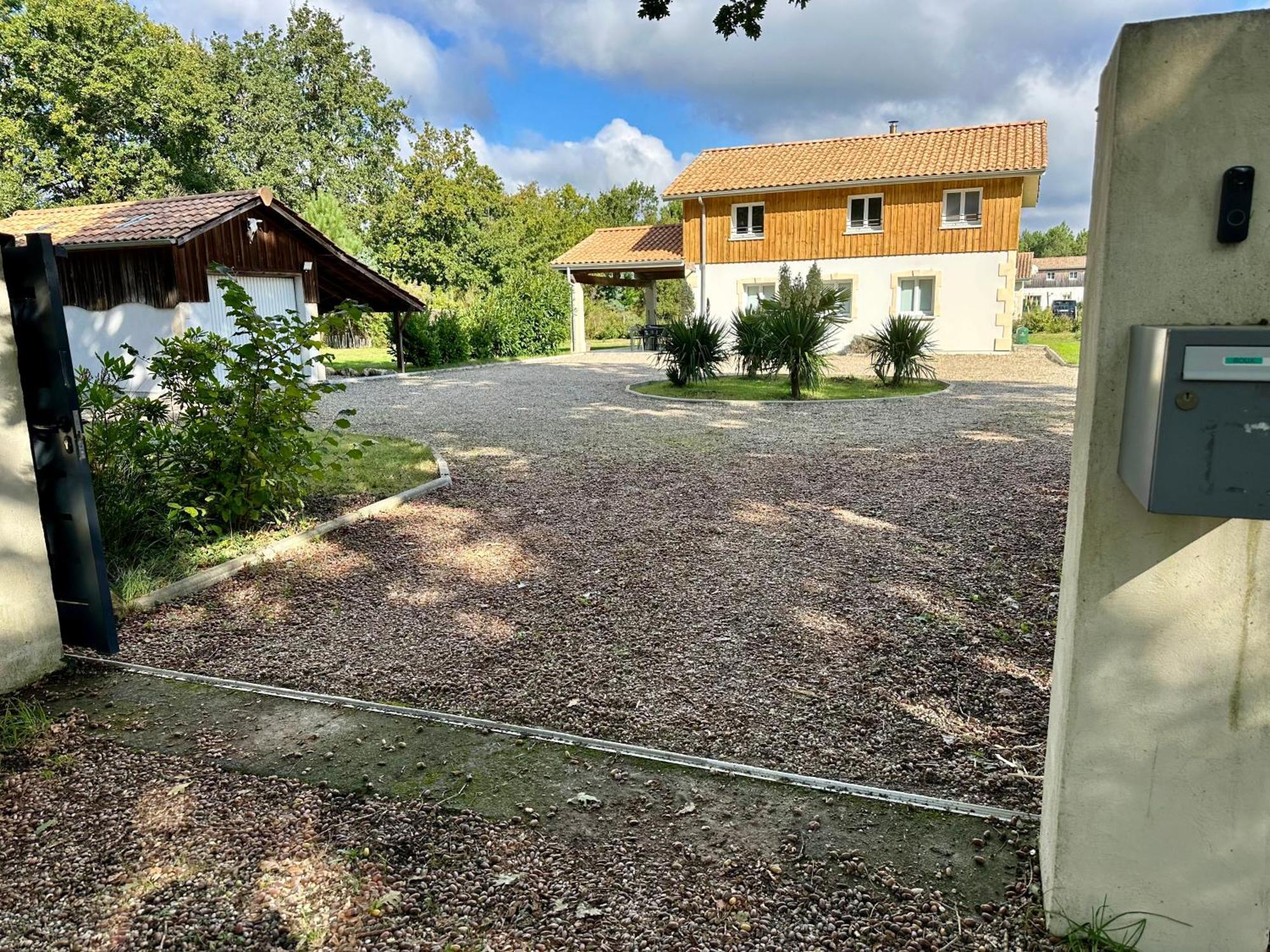 Maison Proche Du Lac ! Hourtin Esterno foto